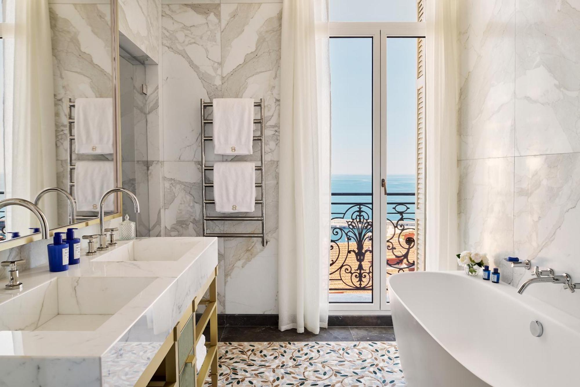 Prestige Junior Suite met Uitzicht op Zee